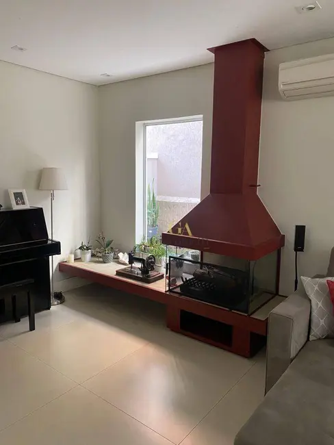 Foto 4 de Casa de Condomínio com 4 quartos à venda, 360m2 em Santana De Parnaiba - SP