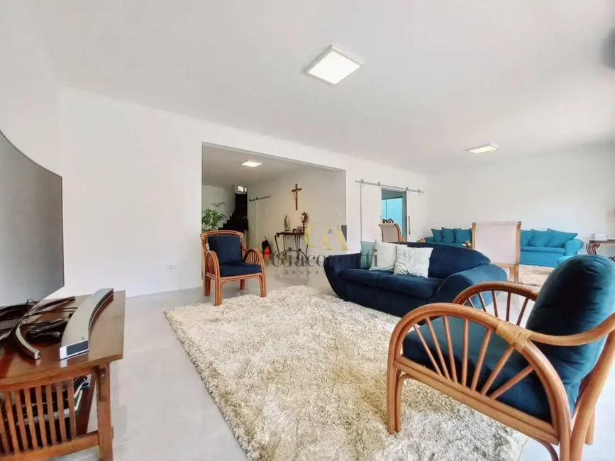 Foto 8 de Casa de Condomínio com 6 quartos à venda, 400m2 em Santana De Parnaiba - SP