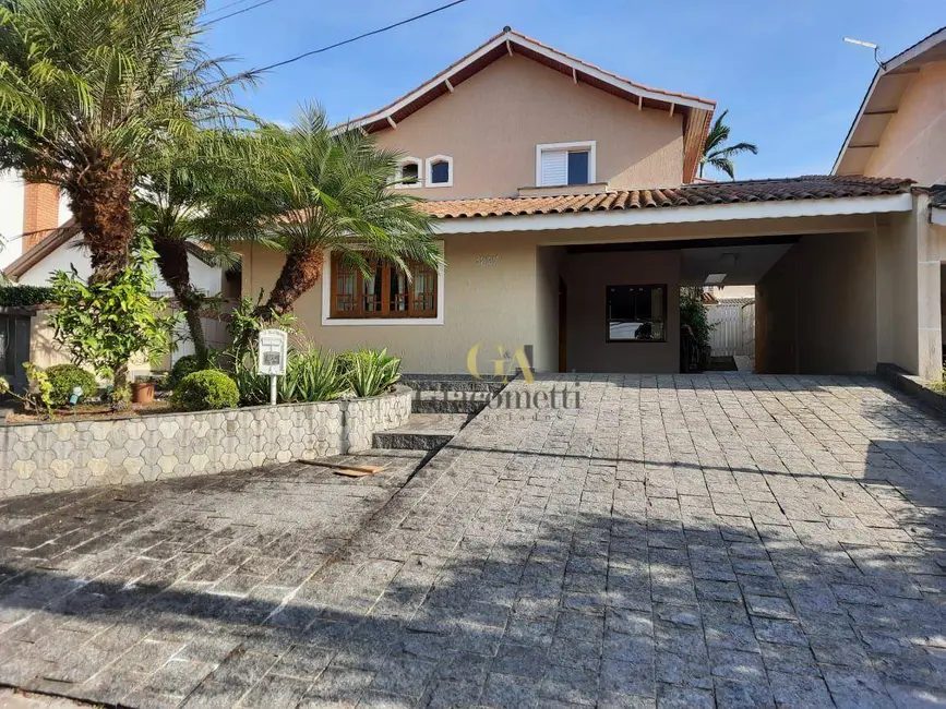 Foto 1 de Casa de Condomínio com 4 quartos à venda, 353m2 em Santana De Parnaiba - SP