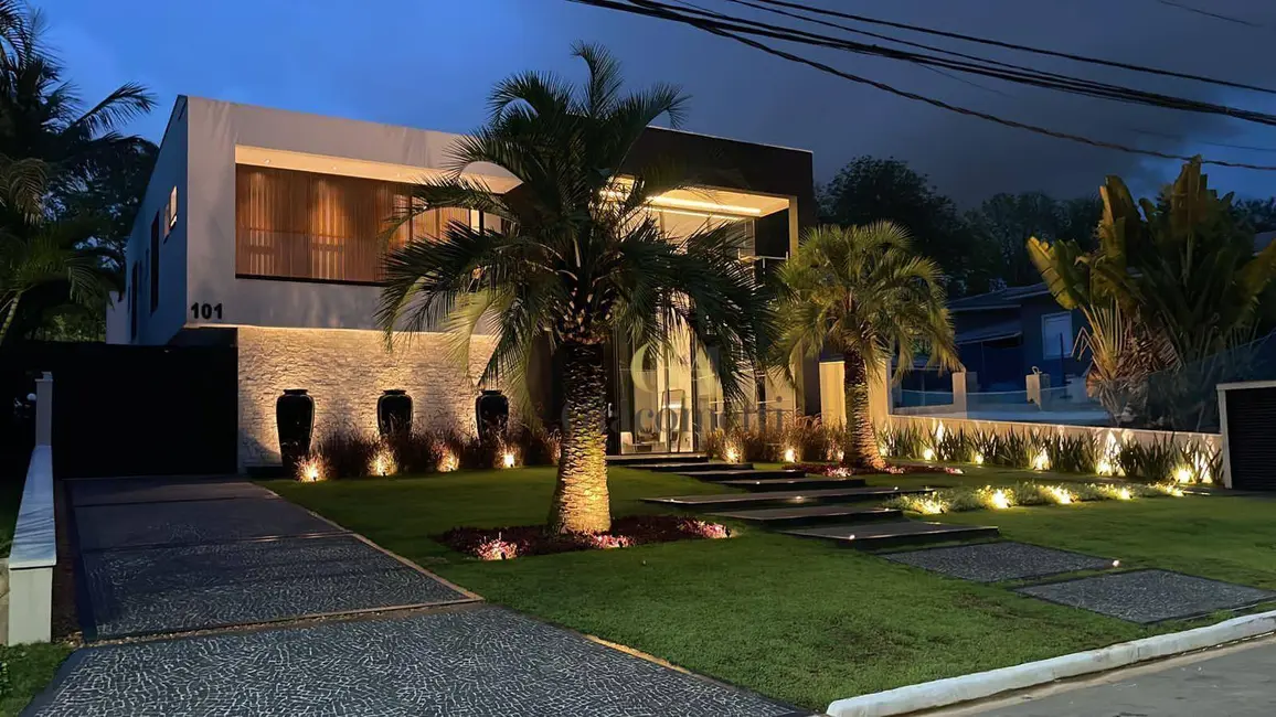 Casa de Condomínio com 7 quartos à venda, 1000m2 em Santana De Parnaiba - SP - imagem 1 Foto 1 de Casa de Condomínio com 7 quartos à venda, 1000m2 em Santana De Parnaiba - SP