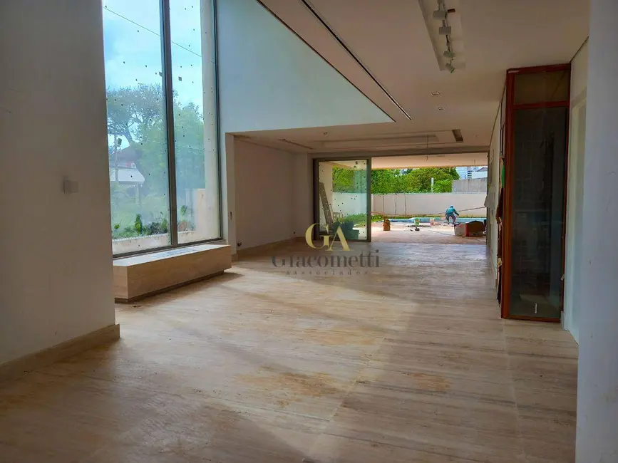 Casa de Condomínio com 4 quartos à venda, 744m2 em Alphaville Residencial Um, Barueri - SP - imagem 5 Foto 5 de Casa de Condomínio com 4 quartos à venda, 744m2 em Alphaville Residencial Um, Barueri - SP