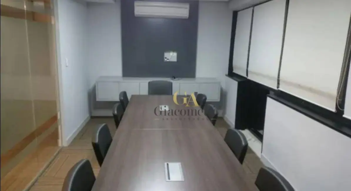 Foto 3 de Sala Comercial para alugar, 220m2 em Alphaville Industrial, Barueri - SP