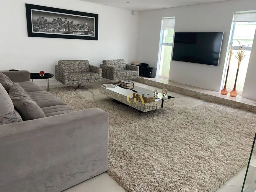 Foto 1 de Casa de Condomínio com 5 quartos para alugar, 340m2 em Santana De Parnaiba - SP