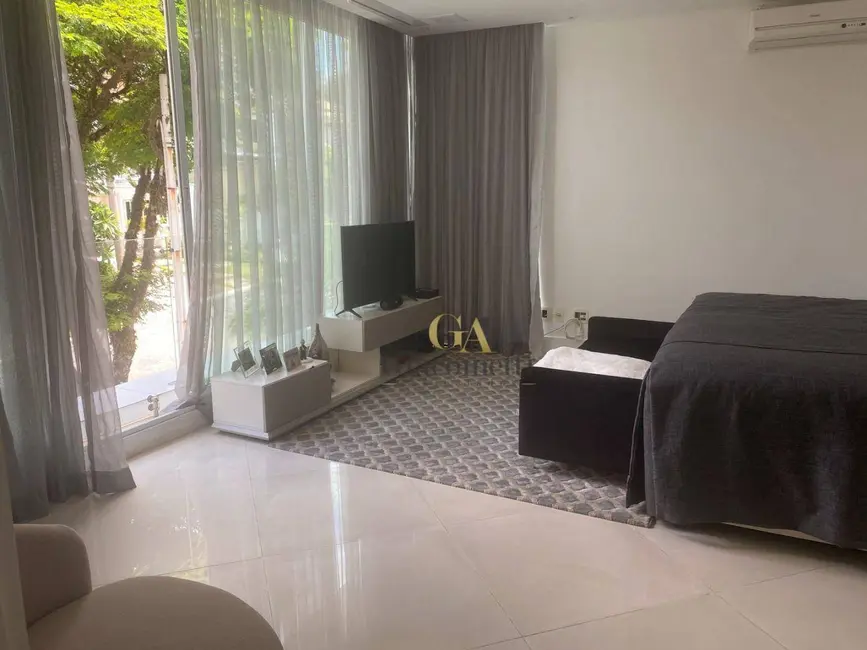 Foto 4 de Casa de Condomínio com 5 quartos para alugar, 340m2 em Santana De Parnaiba - SP