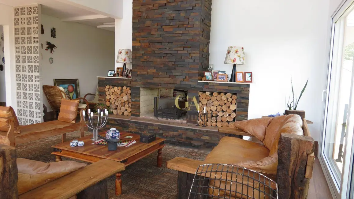 Foto 9 de Casa de Condomínio com 3 quartos à venda, 500m2 em Santana De Parnaiba - SP