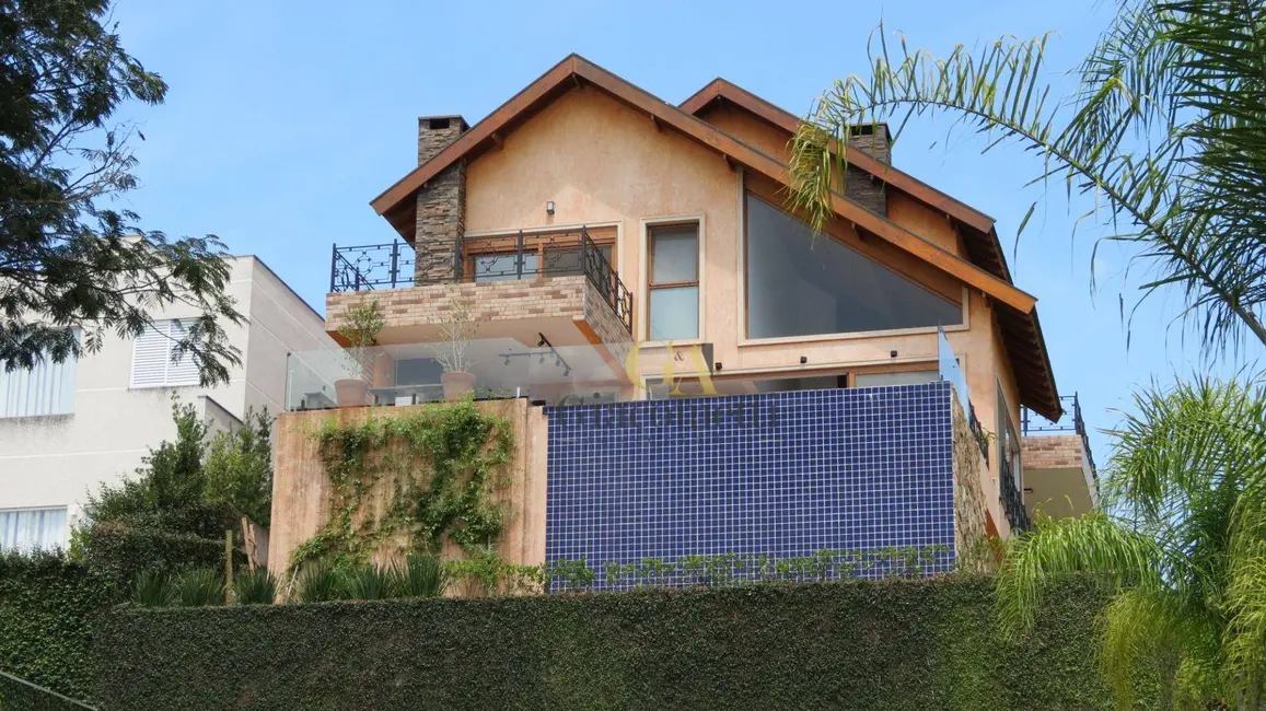 Foto 1 de Casa de Condomínio com 3 quartos à venda, 500m2 em Santana De Parnaiba - SP