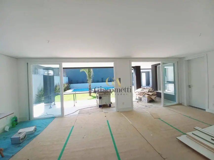 Casa de Condomínio com 3 quartos à venda, 525m2 em Tamboré, Santana De Parnaiba - SP - imagem 3 Foto 3 de Casa de Condomínio com 3 quartos à venda, 525m2 em Tamboré, Santana De Parnaiba - SP