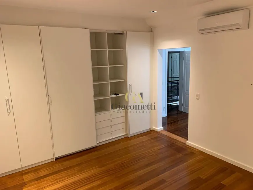 Foto 9 de Casa de Condomínio com 4 quartos para alugar, 1046m2 em Tamboré, Santana De Parnaiba - SP
