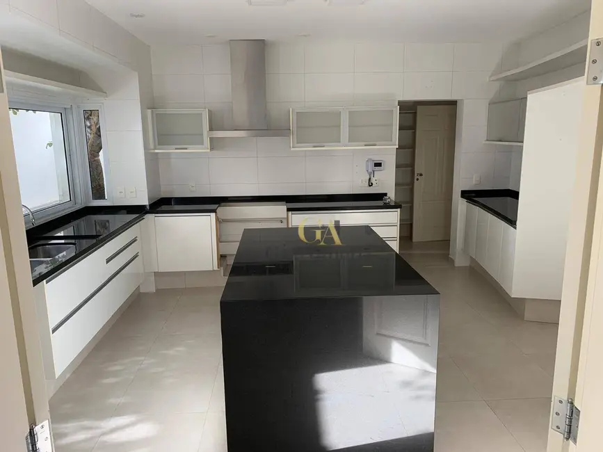 Foto 7 de Casa de Condomínio com 4 quartos para alugar, 1046m2 em Tamboré, Santana De Parnaiba - SP