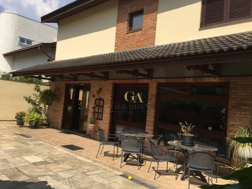 Foto 3 de Casa de Condomínio com 2 quartos à venda, 480m2 em Santana De Parnaiba - SP