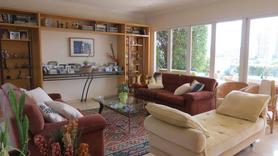 Foto 6 de Casa de Condomínio com 2 quartos à venda, 560m2 em Barueri - SP