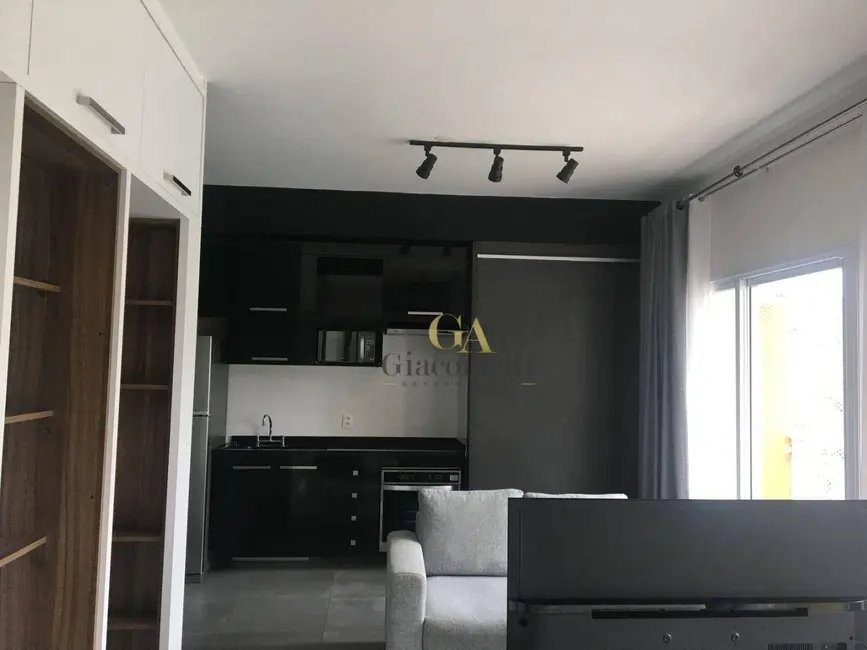 Foto 3 de Kitnet com 1 quarto para alugar, 50m2 em Tamboré, Santana De Parnaiba - SP