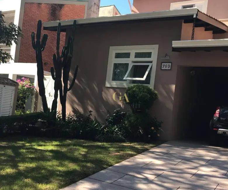 Casa de Condomínio com 4 quartos à venda, 292m2 em Santana De Parnaiba - SP - imagem 3 Foto 3 de Casa de Condomínio com 4 quartos à venda, 292m2 em Santana De Parnaiba - SP