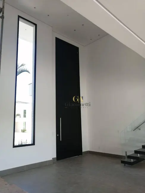 Casa de Condomínio com 4 quartos à venda, 670m2 em Tamboré, Santana De Parnaiba - SP - imagem 5 Foto 5 de Casa de Condomínio com 4 quartos à venda, 670m2 em Tamboré, Santana De Parnaiba - SP