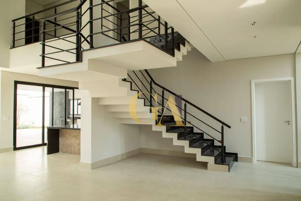 Foto 3 de Casa de Condomínio com 3 quartos à venda, 480m2 em Santana De Parnaiba - SP