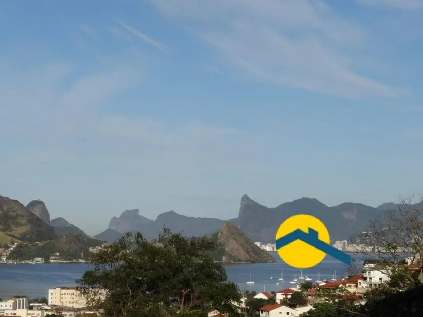 Foto 5 de Casa com 3 quartos à venda, 300m2 em São Francisco, Niteroi - RJ