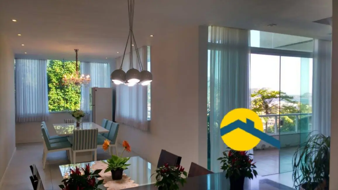 Foto 4 de Casa com 3 quartos à venda, 300m2 em São Francisco, Niteroi - RJ