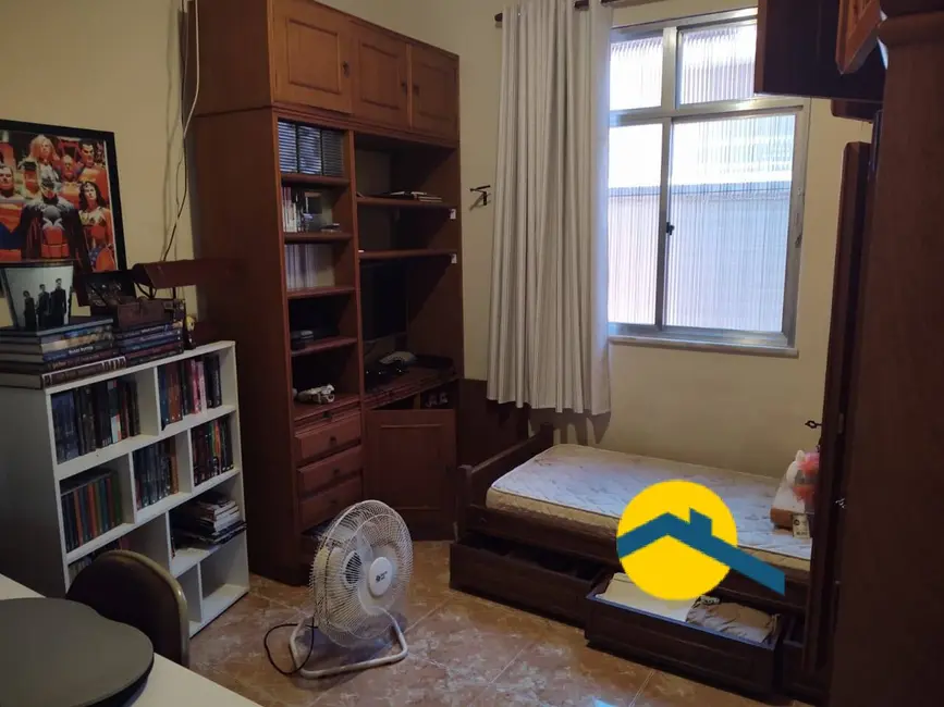 Foto 9 de Casa com 4 quartos à venda, 220m2 em Fonseca, Niteroi - RJ