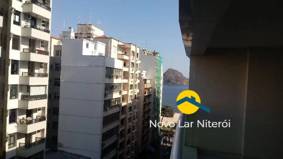 Foto 2 de Apartamento com 4 quartos à venda, 202m2 em Icaraí, Niteroi - RJ