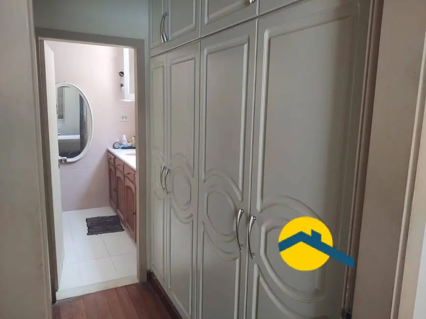 Casa com 3 quartos à venda, 540m2 em São Francisco, Niteroi - RJ - imagem 7 Foto 7 de Casa com 3 quartos à venda, 540m2 em São Francisco, Niteroi - RJ