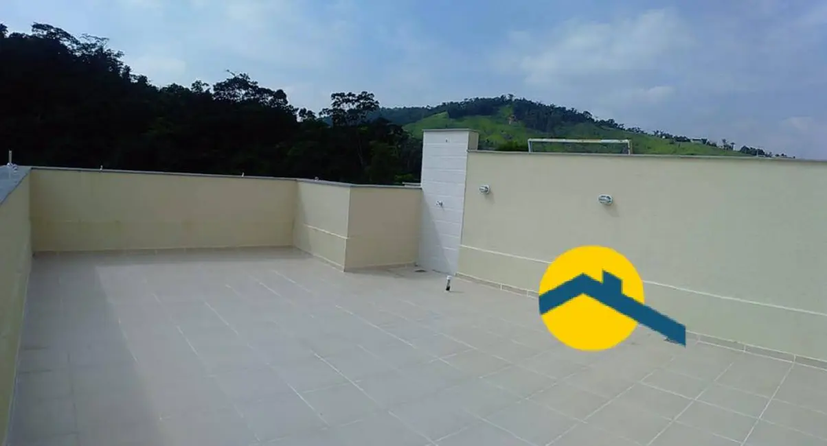 Foto 2 de Cobertura com 2 quartos à venda, 142m2 em Maria Paula, Niteroi - RJ