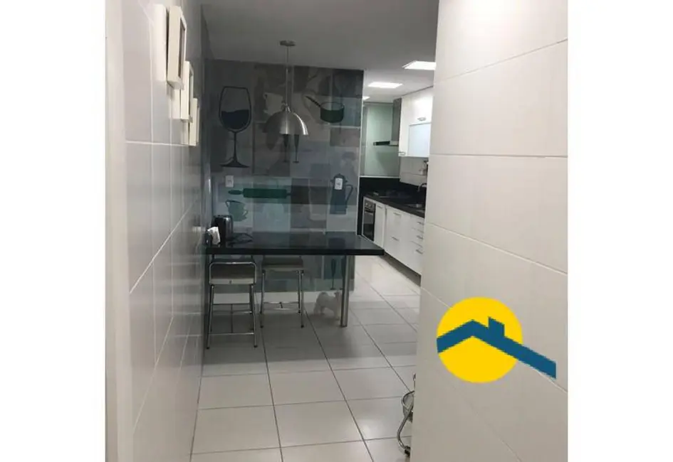 Foto 4 de Apartamento com 4 quartos à venda, 150m2 em Icaraí, Niteroi - RJ