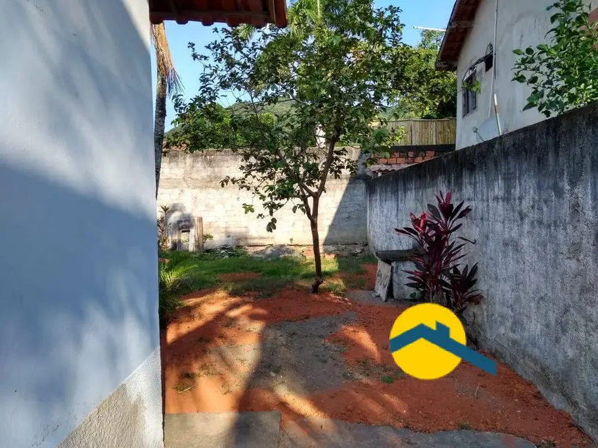 Foto 1 de Terreno / Lote à venda, 180m2 em Maravista, Niteroi - RJ