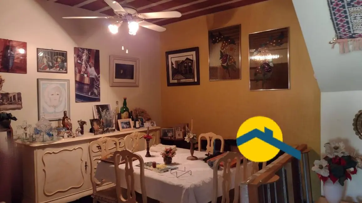 Foto 4 de Casa com 3 quartos à venda, 500m2 em Maravista, Niteroi - RJ