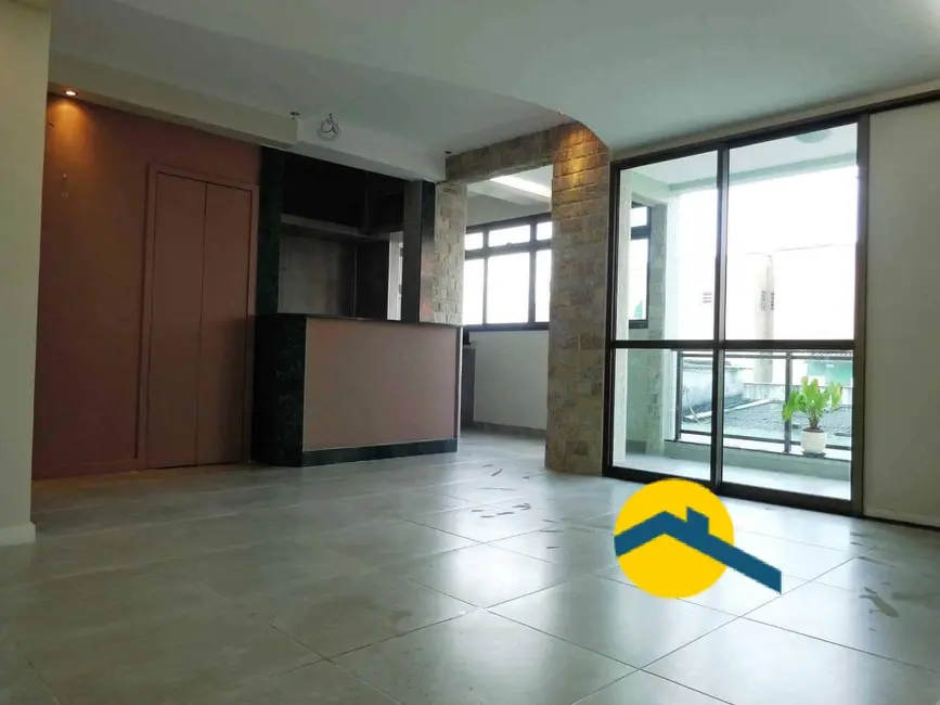 Foto 2 de Apartamento com 2 quartos à venda, 90m2 em Charitas, Niteroi - RJ