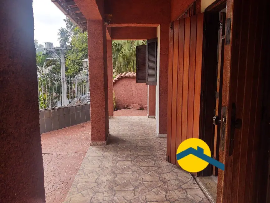 Foto 6 de Casa com 4 quartos à venda, 275m2 em Santa Rosa, Niteroi - RJ