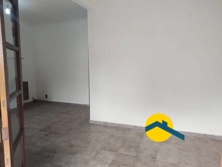 Foto 8 de Casa com 4 quartos à venda, 275m2 em Santa Rosa, Niteroi - RJ