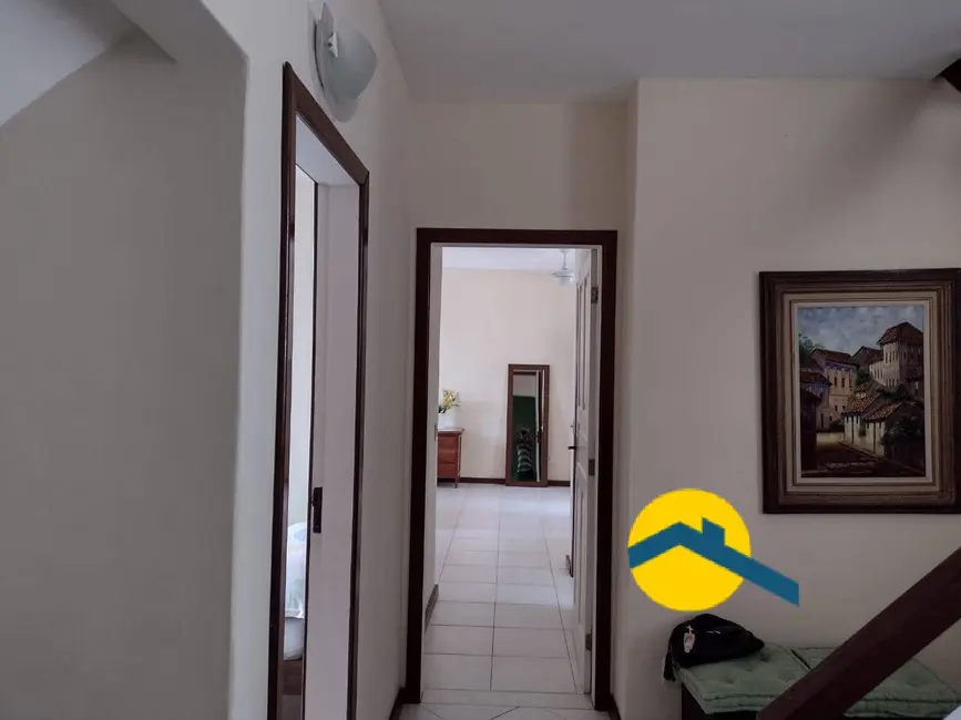 Foto 8 de Casa com 4 quartos à venda, 360m2 em Piratininga, Niteroi - RJ