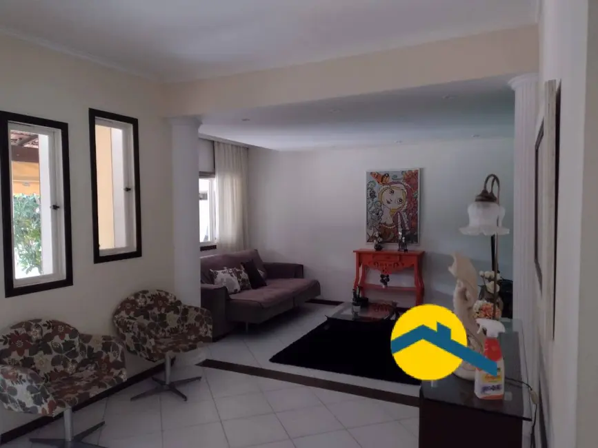 Foto 2 de Casa com 4 quartos à venda, 360m2 em Piratininga, Niteroi - RJ