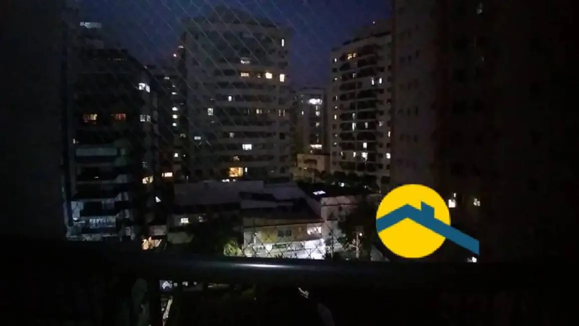 Foto 4 de Apartamento com 4 quartos à venda, 150m2 em Icaraí, Niteroi - RJ