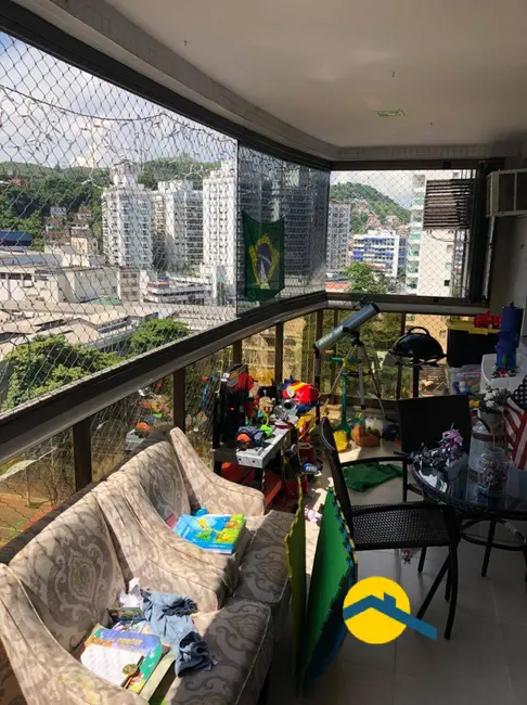 Foto 2 de Apartamento com 4 quartos à venda, 150m2 em Icaraí, Niteroi - RJ