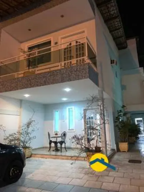 Foto 2 de Casa com 4 quartos à venda, 220m2 em São Francisco, Niteroi - RJ