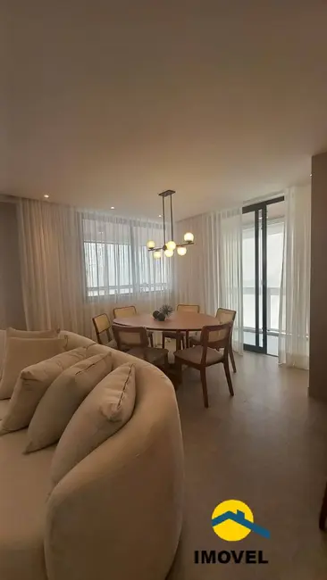 Foto 3 de Apartamento com 2 quartos à venda, 77m2 em Icaraí, Niteroi - RJ