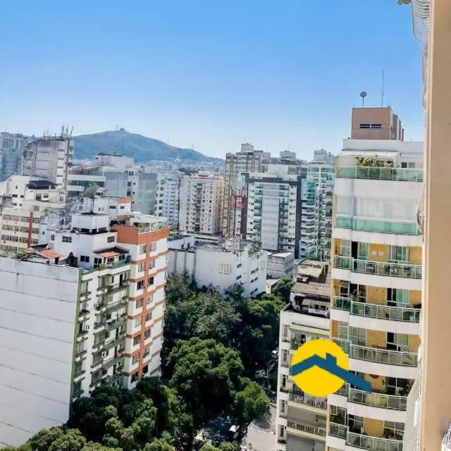 Apartamento com 2 quartos à venda, 75m2 em Icaraí, Niteroi - RJ - imagem 4 Foto 4 de Apartamento com 2 quartos à venda, 75m2 em Icaraí, Niteroi - RJ