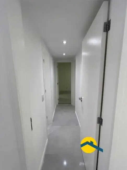 Apartamento com 2 quartos à venda, 75m2 em Icaraí, Niteroi - RJ - imagem 5 Foto 5 de Apartamento com 2 quartos à venda, 75m2 em Icaraí, Niteroi - RJ