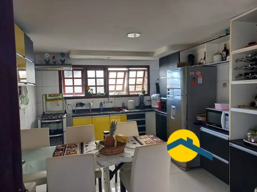 Foto 1 de Casa com 5 quartos à venda, 400m2 em Camboinhas, Niteroi - RJ