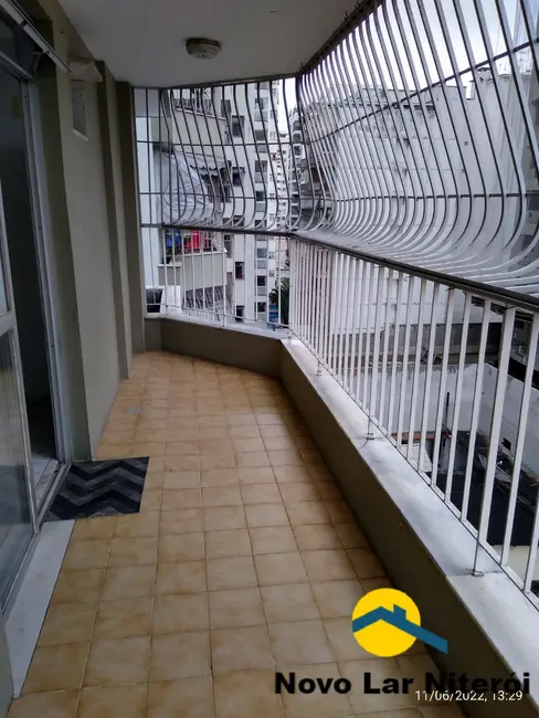 Foto 2 de Apartamento com 2 quartos à venda, 70m2 em Icaraí, Niteroi - RJ