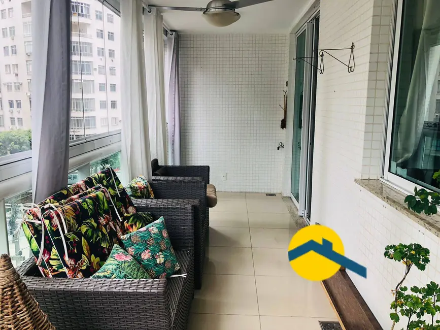 Foto 4 de Apartamento com 3 quartos à venda, 110m2 em Icaraí, Niteroi - RJ