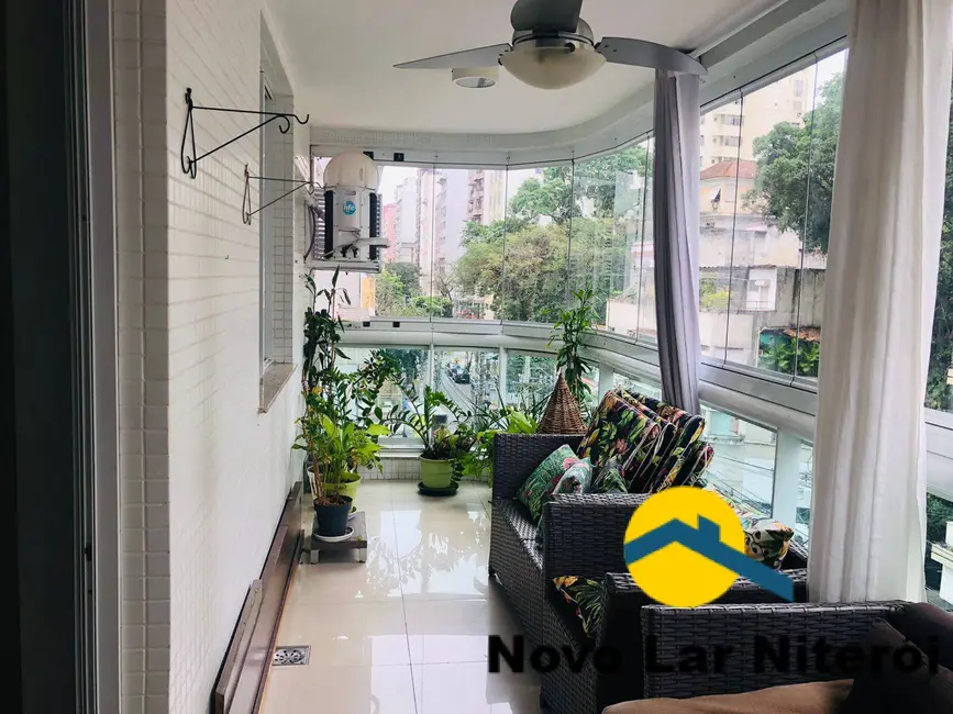 Foto 2 de Apartamento com 3 quartos à venda, 110m2 em Icaraí, Niteroi - RJ