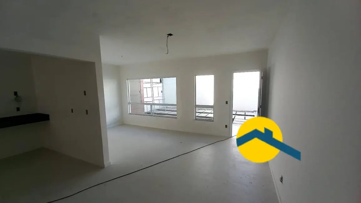 Foto 2 de Casa de Condomínio com 3 quartos à venda, 111m2 em Engenho do Mato, Niteroi - RJ