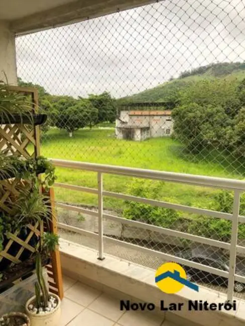 Foto 2 de Apartamento com 2 quartos à venda, 75m2 em Maria Paula, Niteroi - RJ