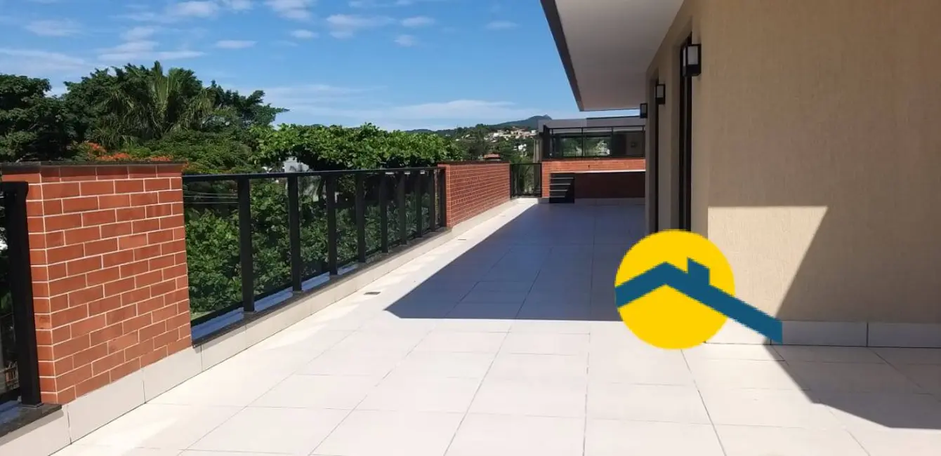 Foto 2 de Cobertura com 2 quartos à venda, 219m2 em Piratininga, Niteroi - RJ