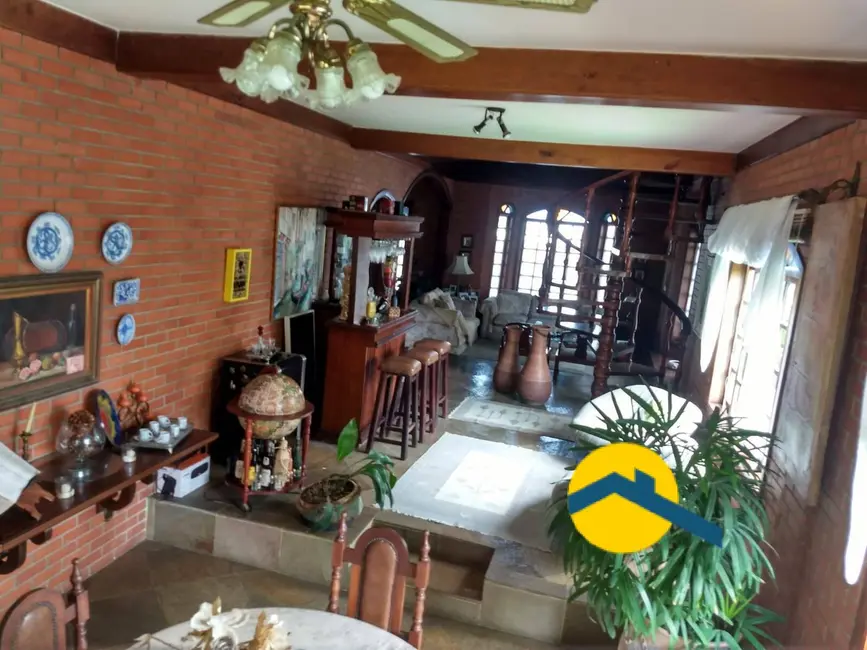 Casa com 5 quartos à venda, 350m2 em Camboinhas, Niteroi - RJ - imagem 8 Foto 8 de Casa com 5 quartos à venda, 350m2 em Camboinhas, Niteroi - RJ