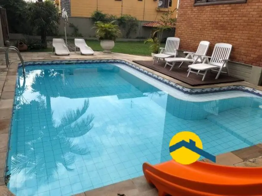 Foto 1 de Casa com 5 quartos à venda, 350m2 em Camboinhas, Niteroi - RJ
