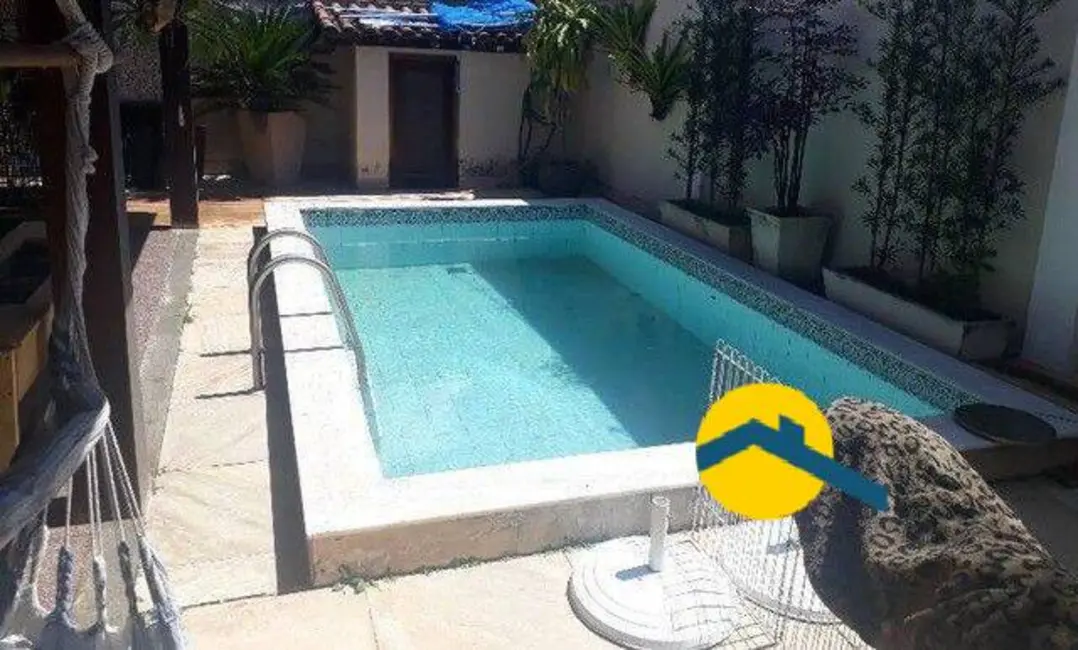 Foto 3 de Casa com 4 quartos à venda, 205m2 em Itaipu, Niteroi - RJ