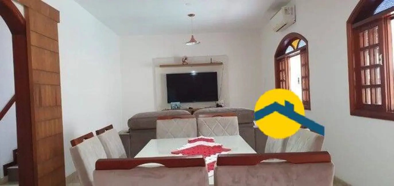 Foto 2 de Casa com 4 quartos à venda, 205m2 em Itaipu, Niteroi - RJ